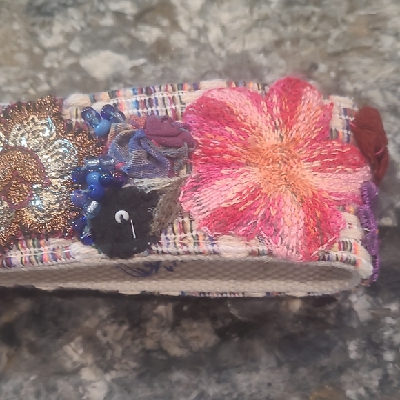 Colorful Floral Embroidered Belt with Tassel - Picture 6 of 14